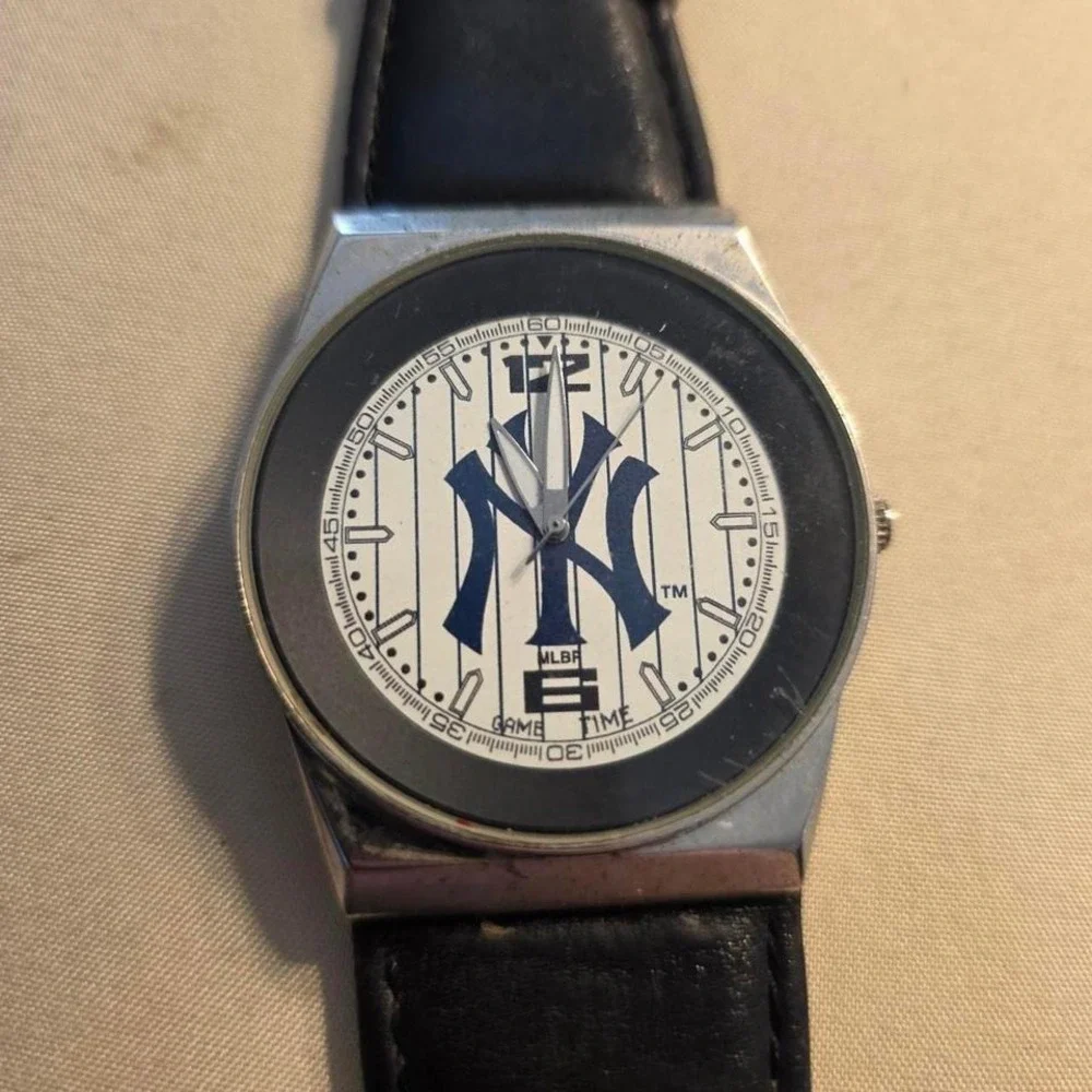 New‎ York Yankees Watch